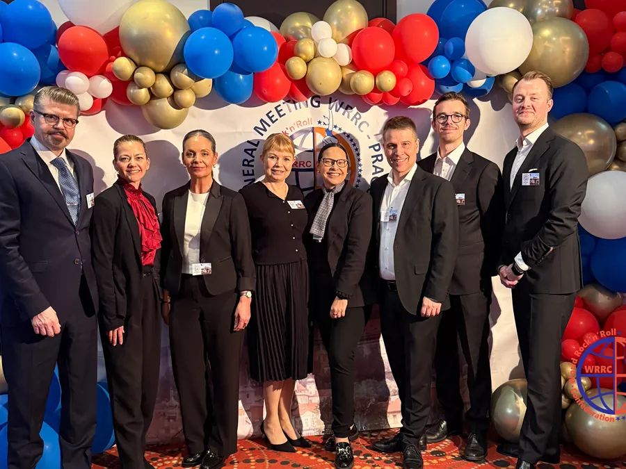 Design%20uten%20navn%208