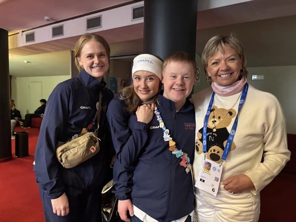 Marius%2C%20Ida%2C%20Henriette%20og%20Trine%20DC