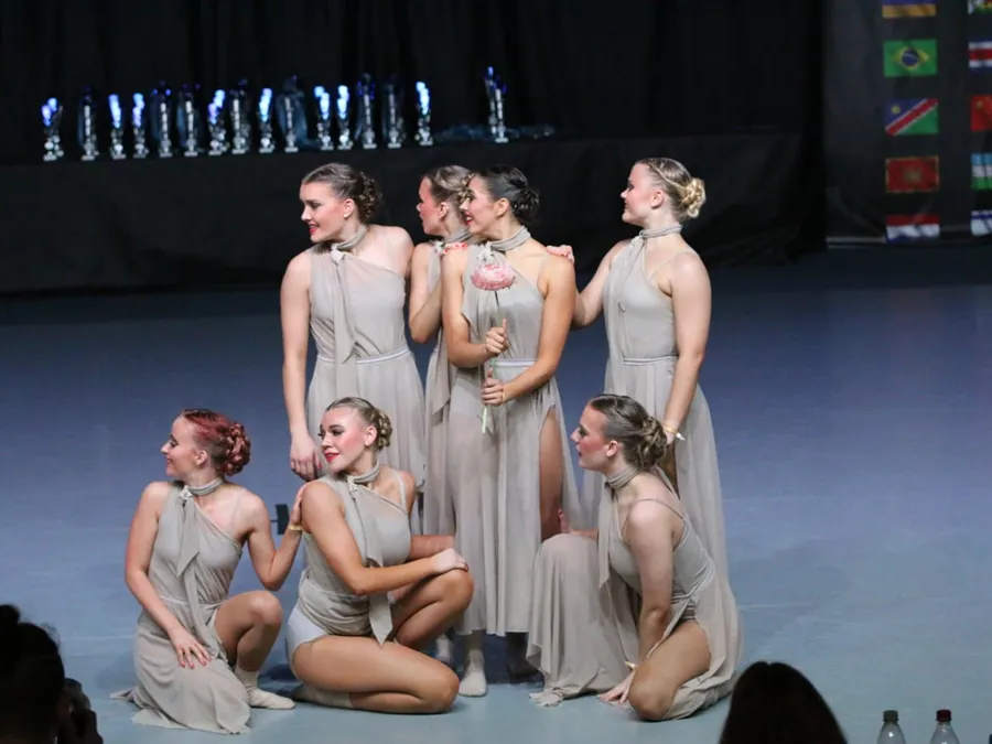 9160b949-d152-411a-8976-6ddeb60d032d