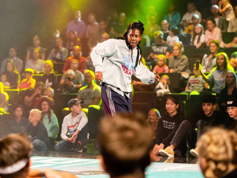 nm-veka_dag-_oliver-2570jpg_43409851134_o