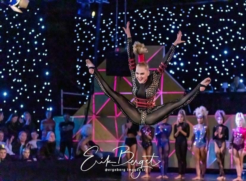 FCAA09CC-94F2-4015-A067-6CFCF52039AF