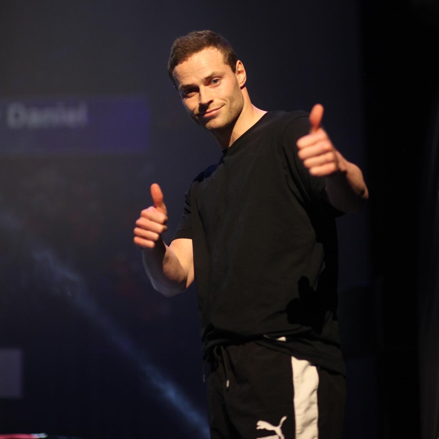 C114EF06-318B-4330-8740-5F270B0A41C5